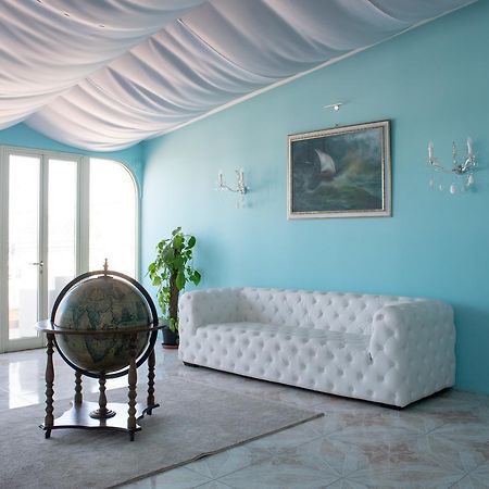 Hotel Porto Azzurro Giardini Naxos Ngoại thất bức ảnh