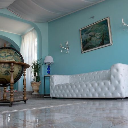 Hotel Porto Azzurro Giardini Naxos Ngoại thất bức ảnh